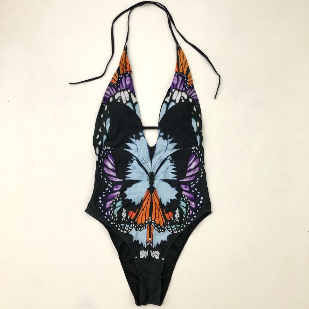 Nwot butterfly one piece swinsuit M